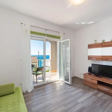 Apartment By The Sea Brist, Makarska - 11078 *